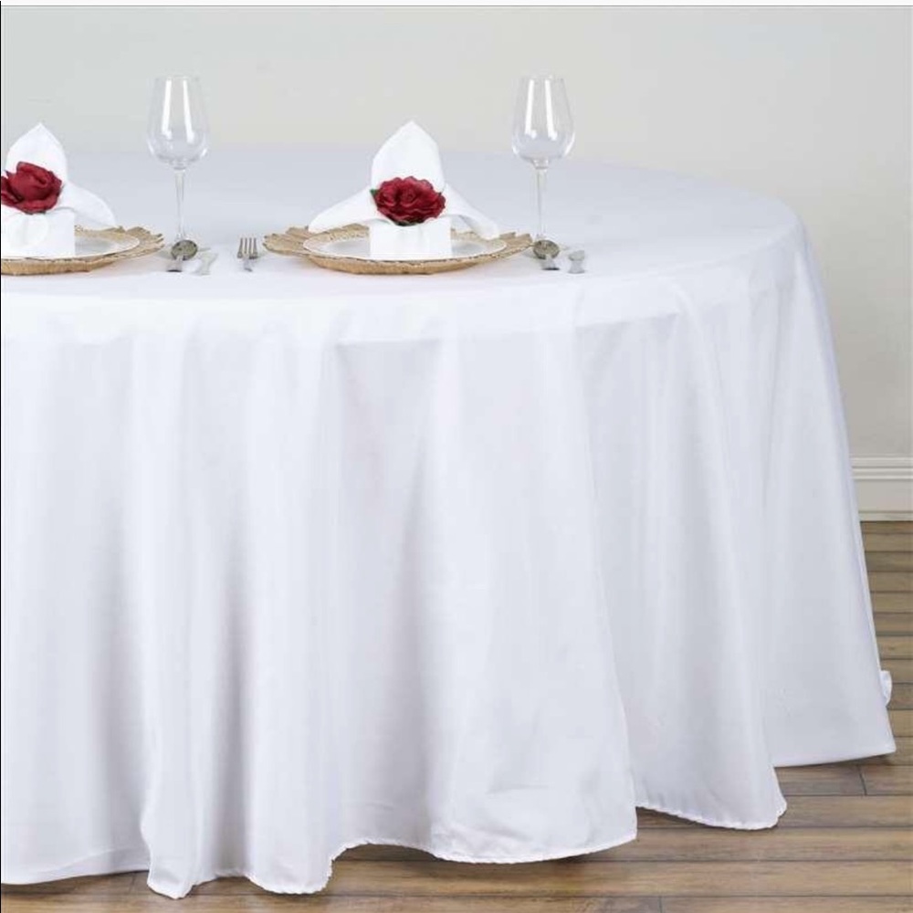 Brand new 132” White Tablecloth!